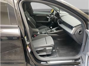 Audi A3 Limousine 35TFSI 6 Gang S line AHK SONOS LED