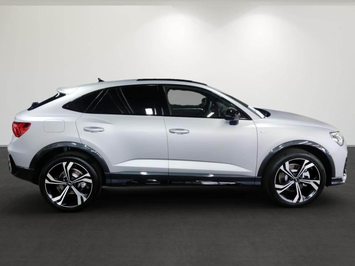 Audi Q3 Sportback S line Matrix LED Pano SONOS Assistenzpaket Umgebungskameras