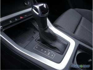 Audi Q3 advanced 35 TFSI S tronic AHK Navi ACC 19
