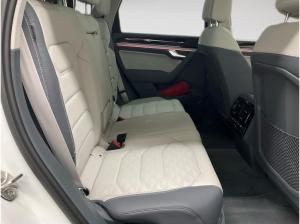 Volkswagen Touareg R-LINE BLACK 3.0TSI NP.109T STDHZG.PANO.AHK.LUFT.KAMERA.20 SITZ-KLIM