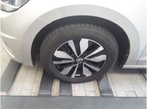 Volkswagen Touran 1.5 TSI MOVE DSG *7-Sitzer*AHK*R-CAM*