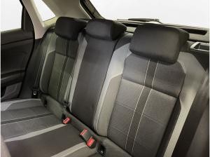 Volkswagen Polo 1.0 TSI Highline R-Line LED LM 17" PDC+RFK App-Connect