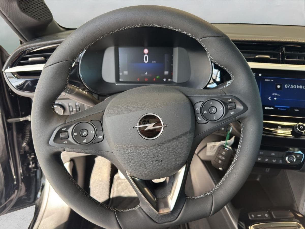 Opel Corsa GS 1.2 ALLWETTER // KOMFORT-PAKET