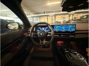 BMW 520 i M Sportpaket*AHK*Harman Kardon*360 Kamera* uvm.