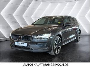 Volvo V60 CC B5 AWD Ultimate MASSAGE PANO BOWERS