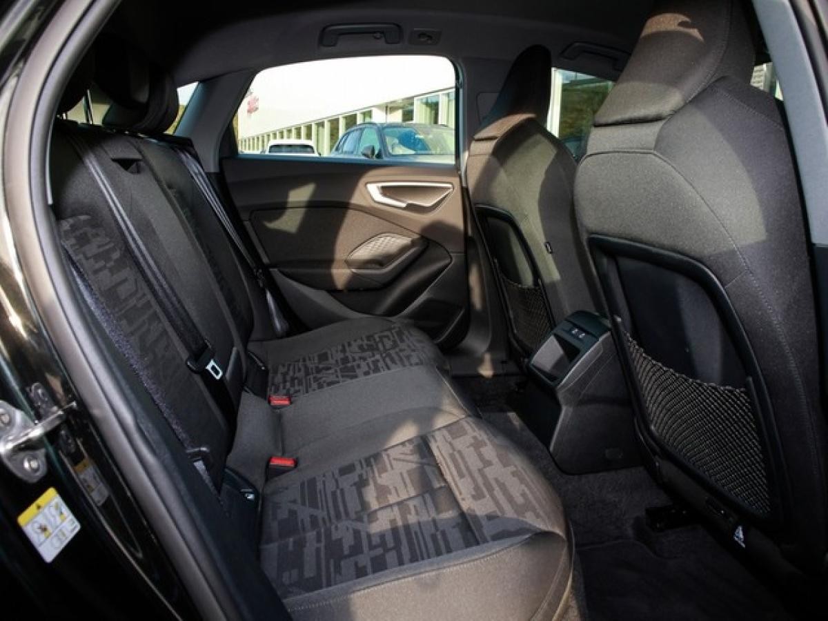 Audi A5 Limousine 2.0 TFSI quattro Kamera ACC Business