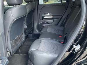 Mercedes-Benz GLA 200 Progressive 360°-Kamera Ambiente AHK
