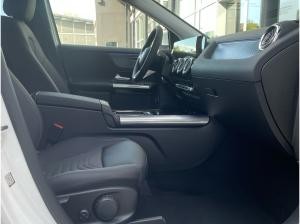 Mercedes-Benz GLA 200 Progressive Multibeam-LED 360°Kamera AHK