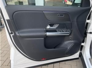 Mercedes-Benz GLA 200 Progressive Multibeam-LED 360°Kamera AHK