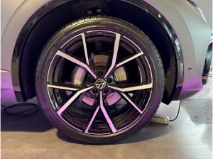 Volkswagen Touareg (286 PS) 8-Gang-Automatik (Tiptronic) R-Line 3,0 l V6 TDI SCR 4MOTION 210 kW (286 PS) 8-Gang-Automat