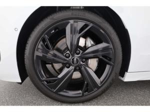 Audi A6 e-tron Avant performance S line AHK/Bei.Dis.