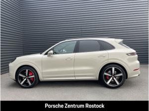 Porsche Cayenne S · 474 PS · cashmerebeigemetallic