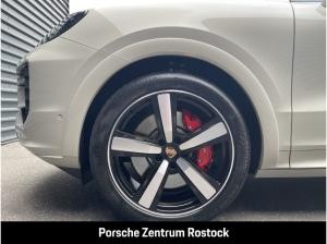 Porsche Cayenne S · 474 PS · cashmerebeigemetallic