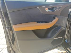 Audi RS Q8 Performance UPE: 191.935.- Keramik AHK 305 Pano