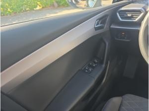 Seat Leon 1.5 eTSI FR Alu LED Navi ACC Kamera Sitzheizung Full Link