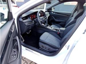 Skoda Octavia Combi 2.0 TDI Sportline DSG Matrix AHK