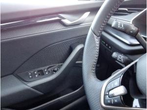 Skoda Octavia Combi 2.0 TDI Sportline DSG Matrix AHK