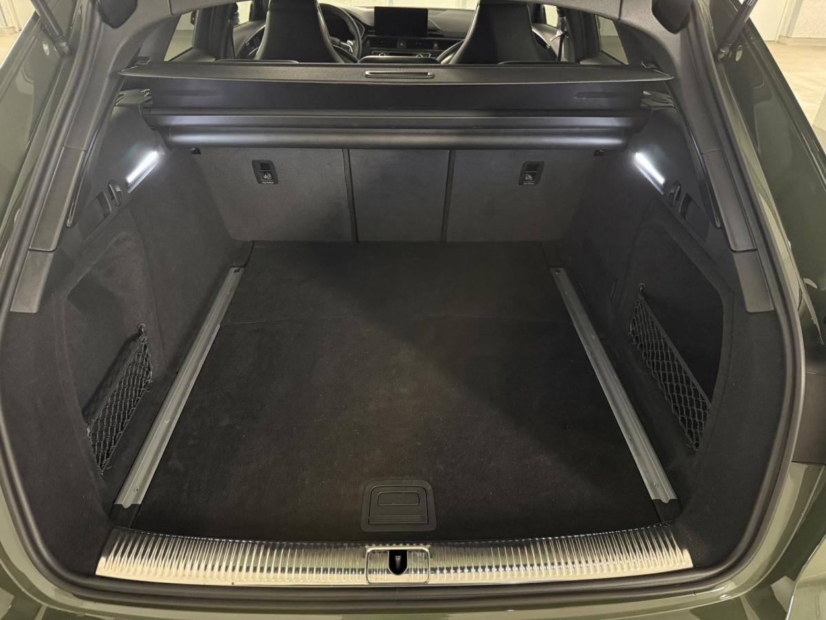 Audi RS4 Avant | Einzelstück | Porsche Lackierung