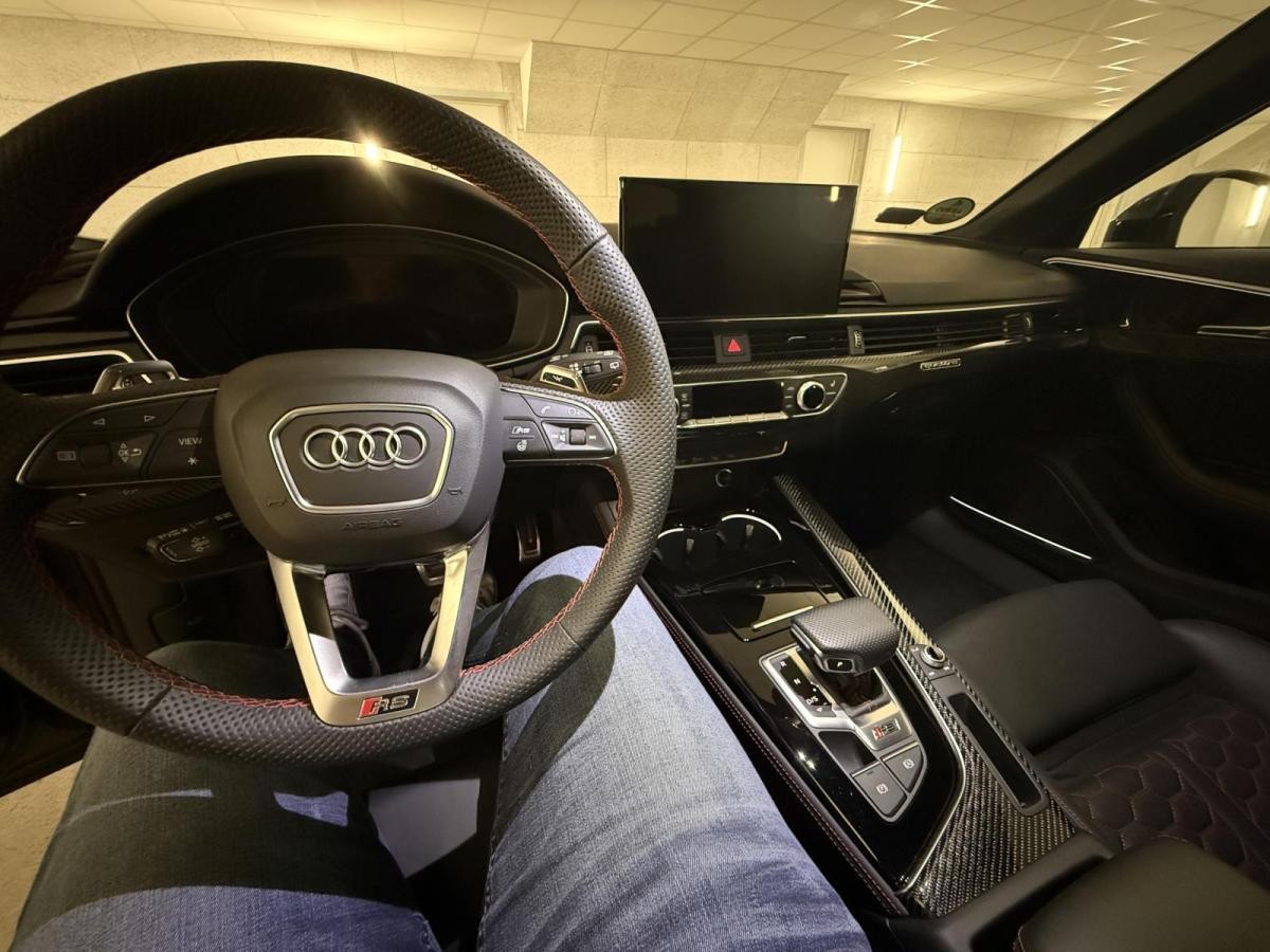 Audi RS4 Avant | Einzelstück | Porsche Lackierung