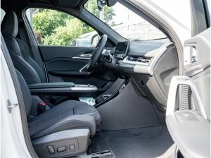 BMW iX1 xDrive30 M-Sport LED HUD 360° HK