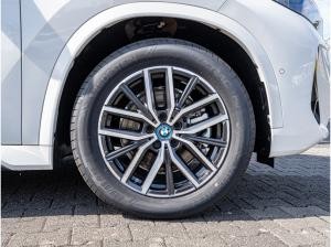 BMW iX1 xDrive30 M-Sport LED HUD 360° HK