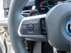 BMW iX1 xDrive30 M-Sport LED HUD 360° HK