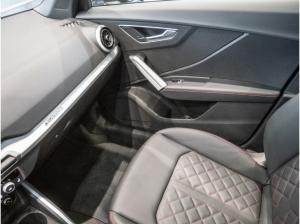 Audi Q2 S line 40 TFSI quattro