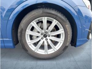 Audi Q8 SUV 55 TFSI qu. tiptr. Luft HUD AHK Matrix 21