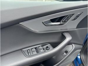 Audi Q8 SUV 55 TFSI qu. tiptr. Luft HUD AHK Matrix 21