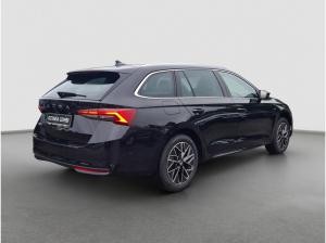 Skoda Octavia Combi 2.0 TDI Tour DSG Matrix AHK