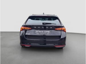 Skoda Octavia Combi 2.0 TDI Tour DSG Matrix AHK