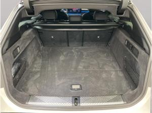 BMW i5 M60 xDrive Touring 8-fach Bereift