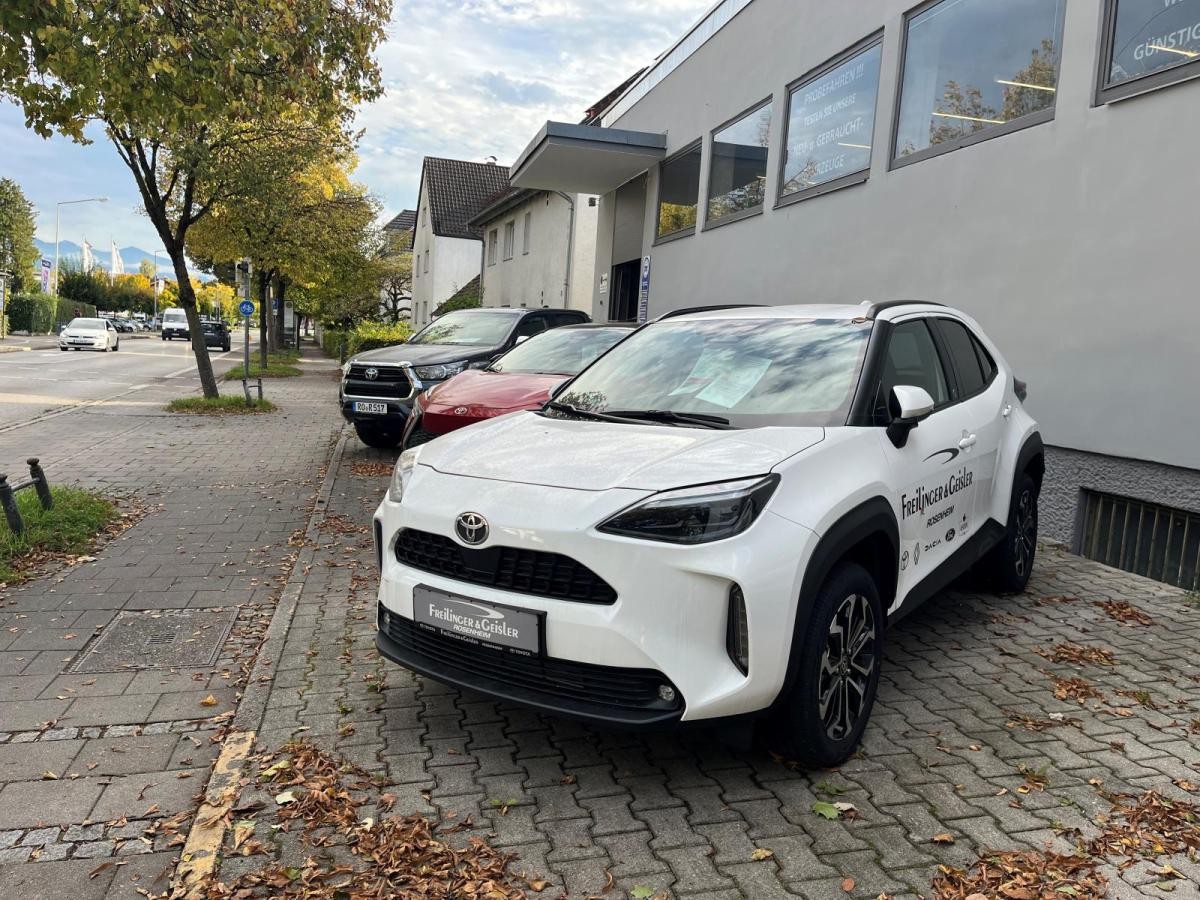 Toyota Yaris Cross ❗️ sofort  VERFÜGBAR ❗️Team D Automatik