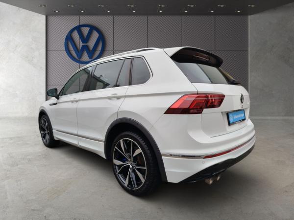 Volkswagen Tiguan 2.0 TSI DSG 4M. R Akrapovic Harman Kardon Navi IQ.Light DCC DAB+ FrontAssist