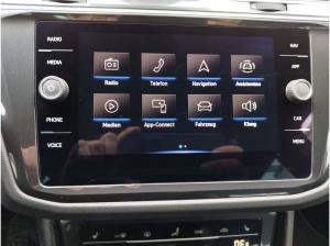 Volkswagen Tiguan 2.0 TSI DSG 4M. R Akrapovic Harman Kardon Navi IQ.Light DCC DAB+ FrontAssist