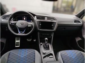 Volkswagen Tiguan 2.0 TSI DSG 4M. R Akrapovic Harman Kardon Navi IQ.Light DCC DAB+ FrontAssist