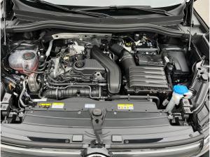 Volkswagen Tiguan 1.5 eTSI DSG / Navi, App, LED, AHK, RFK