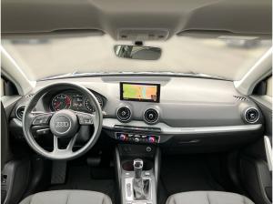 Audi Q2 35 TFSI S-tronic / MMI-Navi plus, LED, RFK