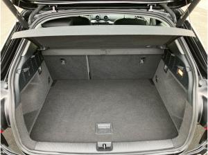 Audi Q2 35 TFSI S-tronic / MMI-Navi plus, LED, RFK