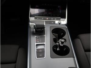 Audi A6 Avant advanced 50 TFSIe quattro / Matrix, AHK