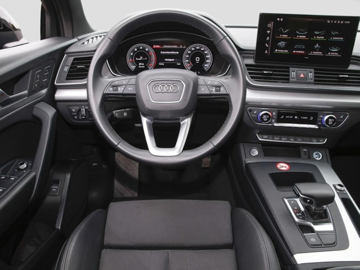 Audi Q5 40 TFSI S line Matrix AHK Panorama Kamera