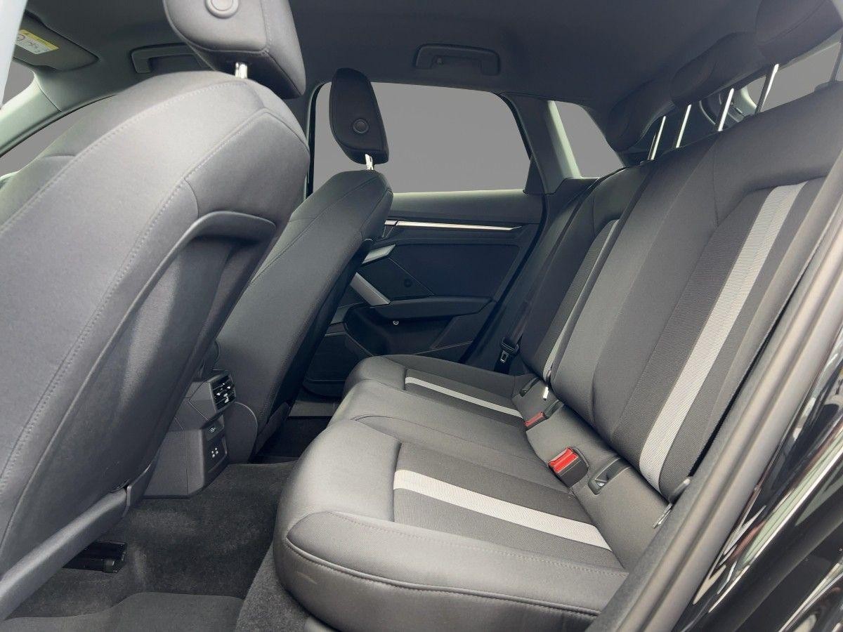 Audi A3 Sportback 30 TFSI S tronic Navi Sitzhzg LED