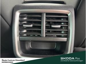 Skoda Octavia Combi Selection TDI DSG AHK Fahrassistenz-Paket Infotainment-Paket Plus