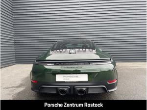 Porsche 992 Carrera GTS