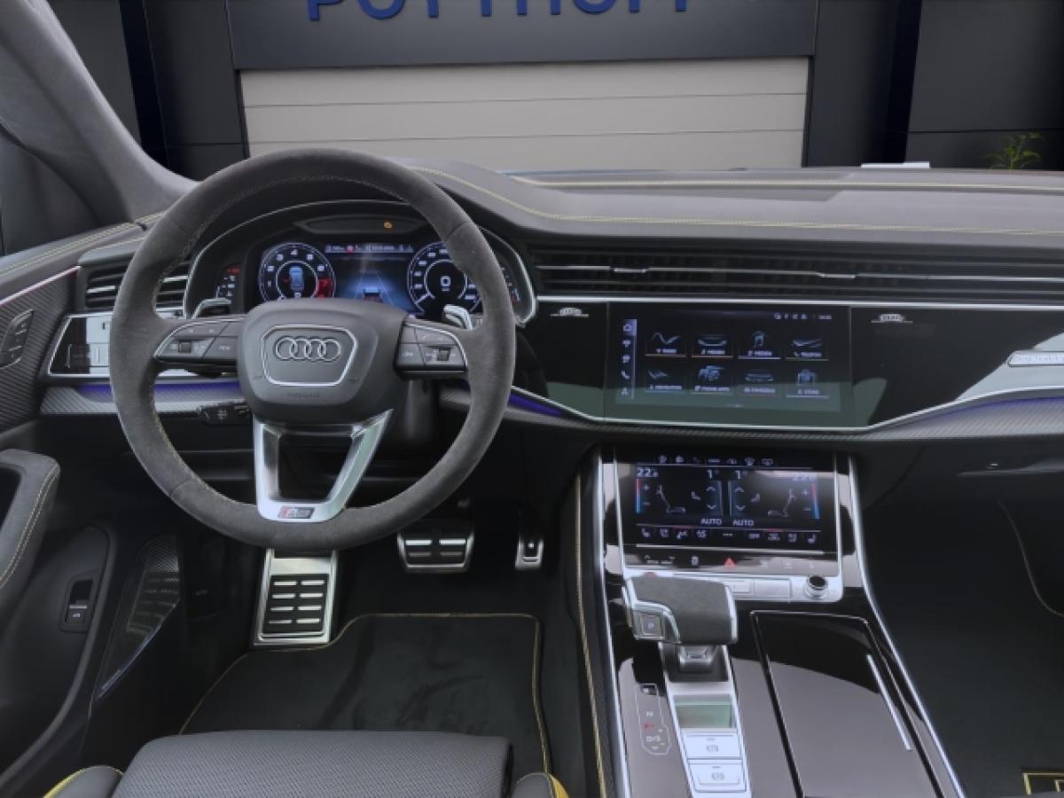 Audi RS Q8