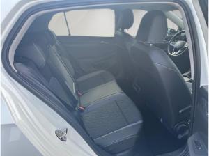 Volkswagen Golf VIII 1.5 TSI Goal - + AHK + PDC + Navi + ACC + Spurwechselassistent