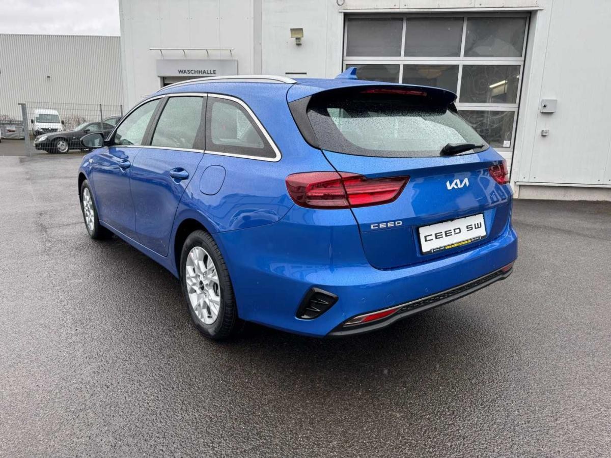 Kia Ceed SW 1.5 T-GDI Vision +SHZ+RFK