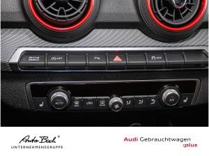 Audi Q2 S line competition 35TFSI Stronic Navi LED Panorama ACC