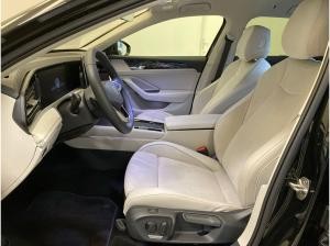 Volkswagen Passat 2.0 TDI Elegance*AHK*Standhzg.*HuD*IQ*DCC