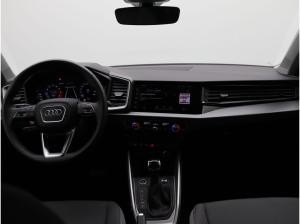 Audi A1 Sportback advanced 30TFSI S-tronic/ Navi, LED